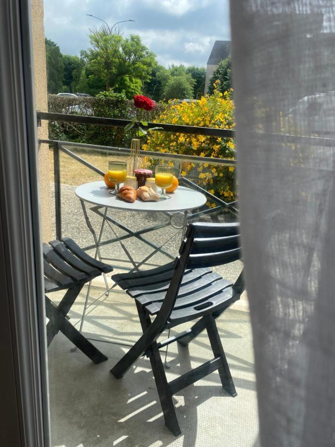 Les Rives De L'Indre. Parking Gratuit. Lit 160Cm Apartment Châteauroux Exterior photo